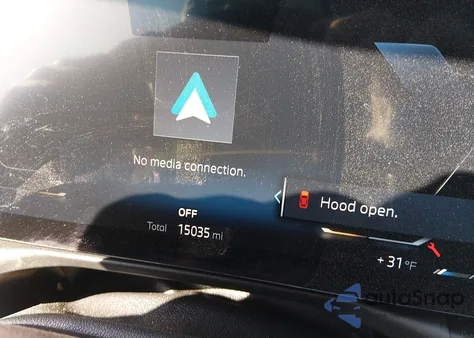 2024 BMW 330I xDrive z USA, uszkodzony, nr VIN 3MW89FF00R8E43588